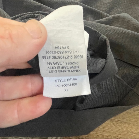 Vuori gray knit polo shirt XL - Picture 7 of 7